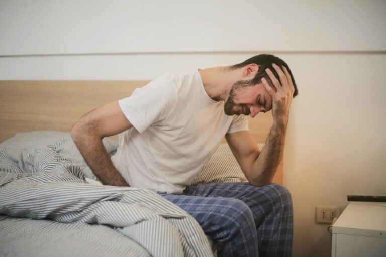 Understanding Chronic Fatigue – Causes, Mechanisms, and Science-Backed Solutions